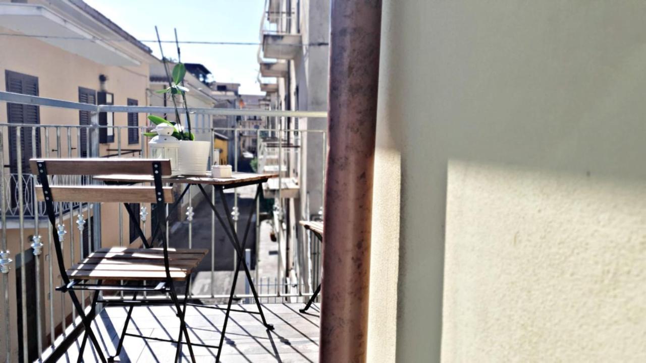 B&B A Casa Di Antonella Scauri  Bagian luar foto